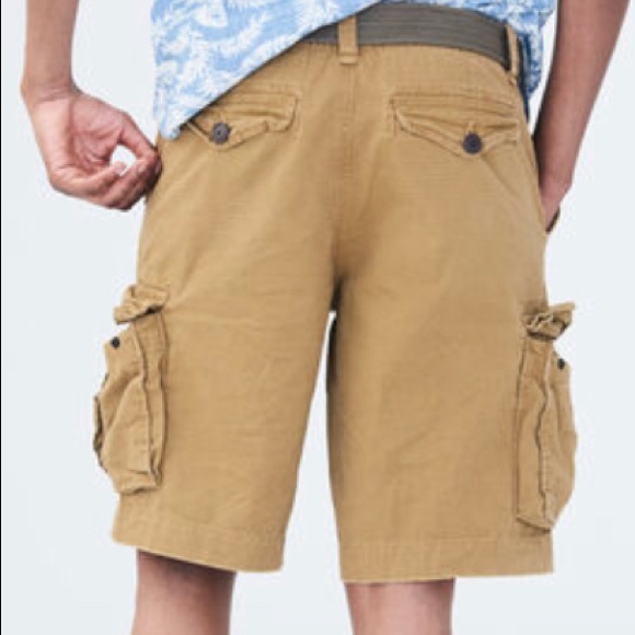 Shorts - Picture 2 of 3